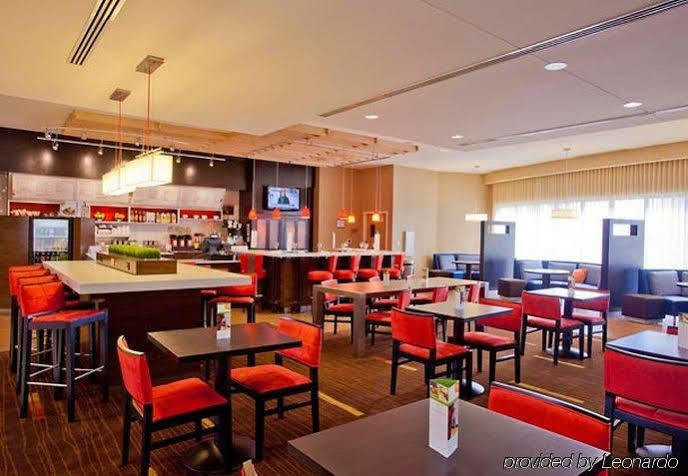 Courtyard Charlotte Airport North Hotel Eksteriør billede